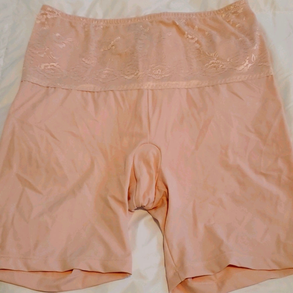 Torrid Under garment body smoother NWOT